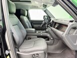 Land Rover Defender-11