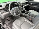 Land Rover Defender-8