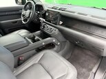 Land Rover Defender-10