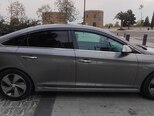 Hyundai Sonata-12