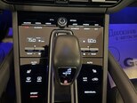 Porsche Cayenne-12