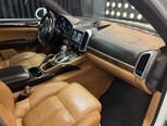 Porsche Cayenne GTS-13