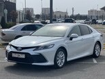 Toyota Camry-3