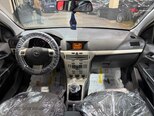 Opel Astra-13