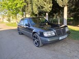 Mercedes E 220-4
