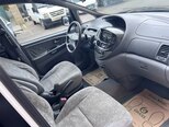 Toyota Previa-7