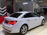 Chevrolet Cruze-12
