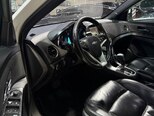 Chevrolet Cruze-15