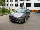 Hyundai Elantra-1