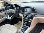 Hyundai Elantra-8