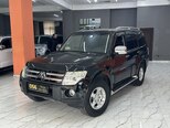 Mitsubishi Pajero-4