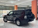 Mitsubishi Pajero-10