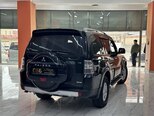 Mitsubishi Pajero-11