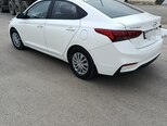 Hyundai Accent-5
