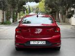 Hyundai Elantra-4