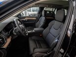 Volvo XC90-11