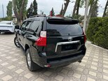 Toyota Land Cruiser Prado-5