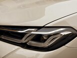 BMW 530e-10