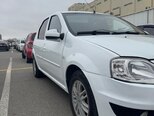 Renault Logan-6