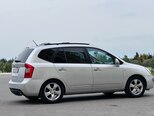 Kia Carens-19