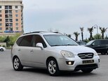 Kia Carens-14