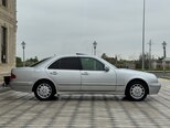 Mercedes E 240-5