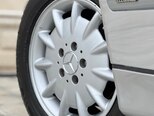 Mercedes E 240-10