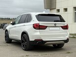 BMW X5-8