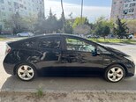 Toyota Prius-5