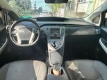 Toyota Prius-8