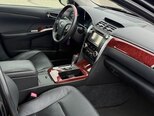 Toyota Camry-10