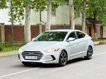 Hyundai Elantra-2
