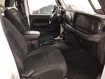 Jeep Wrangler-11