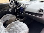 Chevrolet Cobalt-12