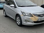 Hyundai Accent-4
