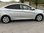 Hyundai Accent-6