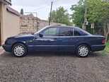Mercedes E 230-2