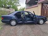 Mercedes E 230-6