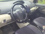 Toyota Yaris-9