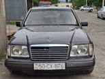 Mercedes 200 D-1