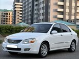 Kia Cerato-10
