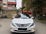 Hyundai Sonata-2