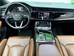 Audi Q8-9