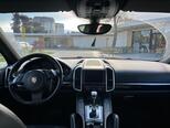 Porsche Cayenne-6