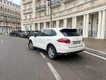Porsche Cayenne-3