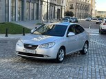 Hyundai Elantra-1