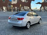 Hyundai Elantra-5
