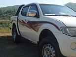 Mitsubishi L200-4