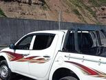 Mitsubishi L200-2