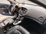 Chevrolet Cruze-12